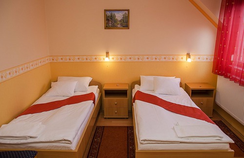 Debrecen Hotel | Arany Patkó Pension