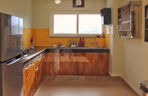 Sualkuchi Bed & Breakfast | Aranyika