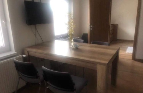 Esztergom Apartment | Aranykéz Apartman belvàros