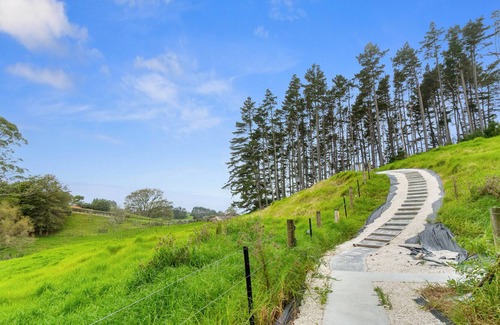 Ramarama House | Ararimu Holidays - Drury Holiday Home