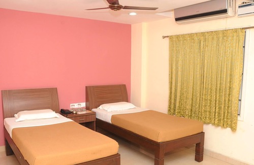 Pallavaram Hotel | Arasan Inn