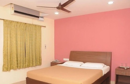 Pallavaram Hotel | Arasan Inn