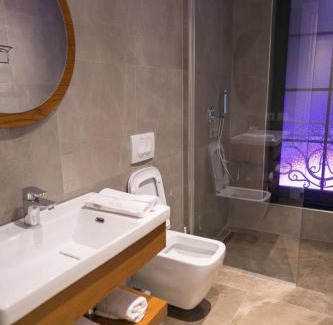 Kurbin Hotel | Arberia Palace Hotel