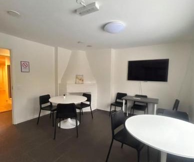 Grillby House | Arbetare 17 sovrum 5 badrum