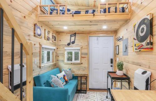 Dripping Springs House | Arbor House of Dripping Springs - Harmony Hollow