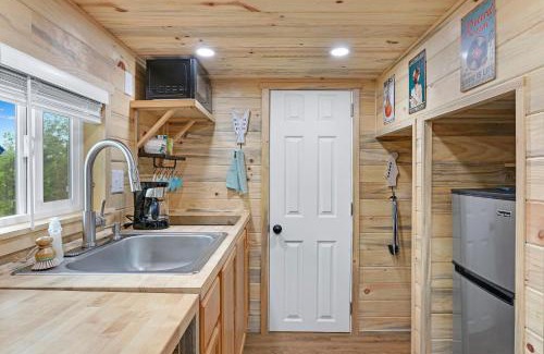 Dripping Springs House | Arbor House of Dripping Springs - Harmony Hollow