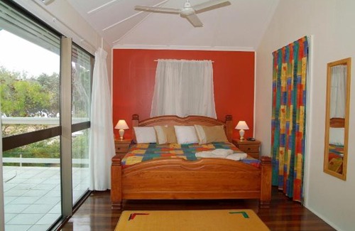 Arcadia House | Arcadia Beach Guest House and Car Hire