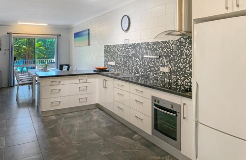 Arcadia Apartment | Arcadia Beach Unit 3