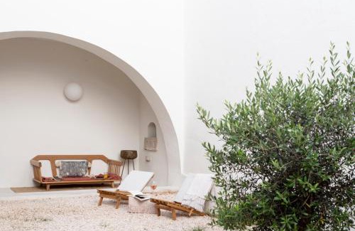 Santa Maria Maior House | Archi-Pelago Alfama Design Suites Guesthouse
