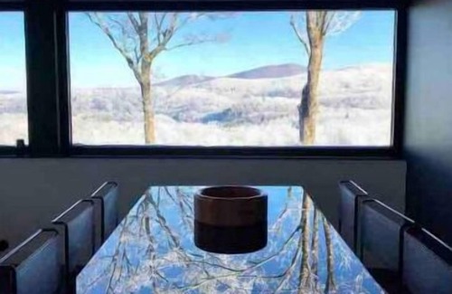 Bolton-Est Cabin | Architectural Gem in the Eastern Townshipsnn