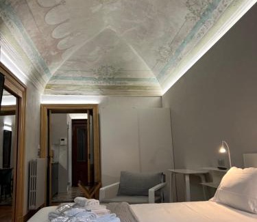 Alba Apartment | Arco Antico