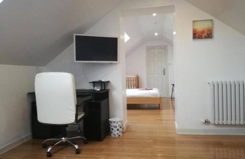 Dyce Bed & Breakfast | Ardenlea House Hotel B&B