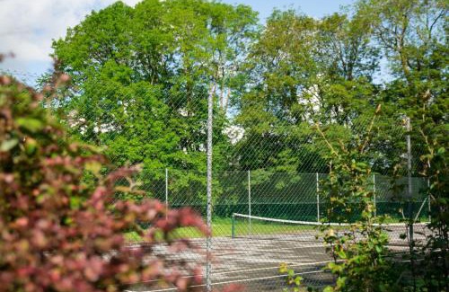 Clonakilty House | Ardnavaha House - Poolside Cottages
