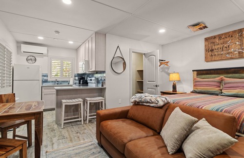 Captiva Cottage | Are you looking for a quaint fishing village in the heart of Captiva Island? - Jensen's Cottage #07