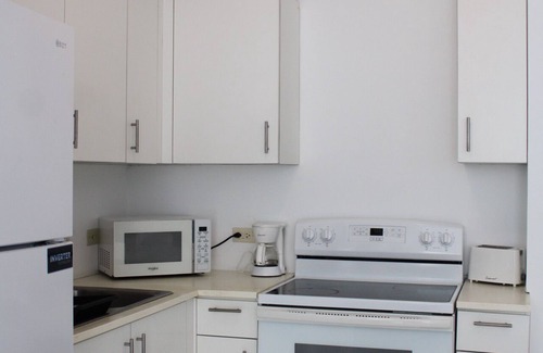 Arecibo Pueblo Apartment | Arecibo Hotel 2101