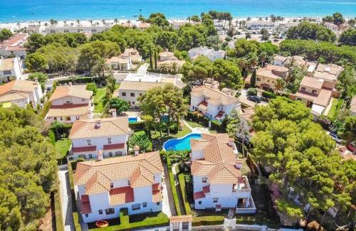 Miami Platja House | ARENDA Pino Alto Holiday Home Rioja