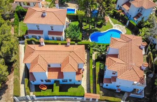 Miami Platja House | ARENDA Pino Alto Holiday Home Rioja