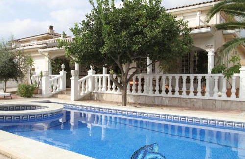 Miami Platja Villa | ARENDA Pino Alto Villa Lemon