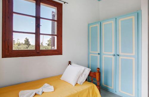 Vasilikos Apartment | Areti Orfeas Budget Studio