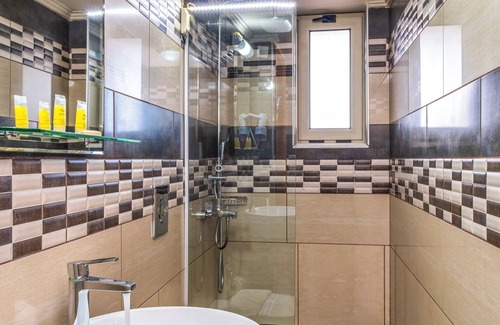Kathiana Hotel | Areti Suites