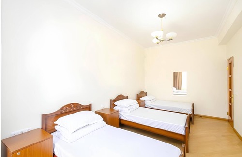 Kentron Hotel | Areva Hostel