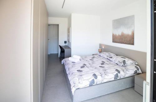 Bellinzona Apartment | Argento Spectacular and Modern 5 for 4 guests -By EasyLife Swiss