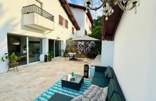 Arcangues Apartment | Argi Alde - côté lumière