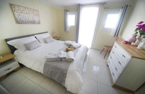 Pothia Apartment | ARGO Downtown Apartment