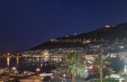 Pothia Apartment | ARGO Downtown Apartment