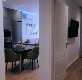 Blloku Apartment | Argoldoro Apartaments Bllok Tirane