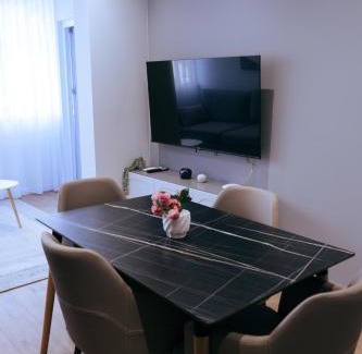 Blloku Apartment | Argoldoro Apartaments Bllok Tirane
