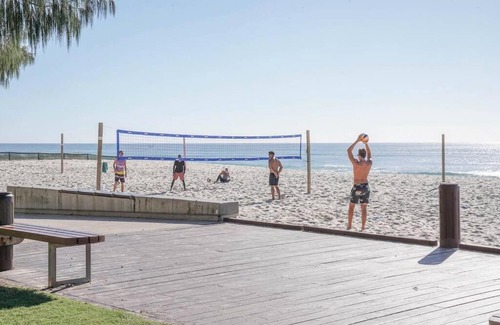 Broadbeach Apartment | Aria 1302