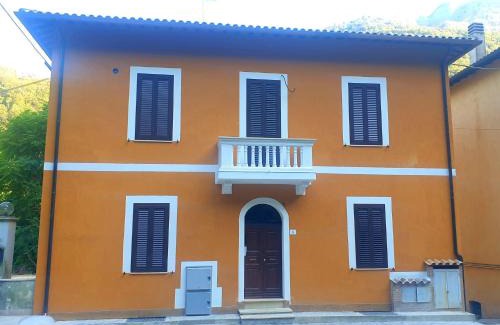 Terni Apartment | Aria Marmore