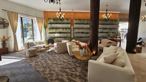 Targoviste Apartment | Aria Suites