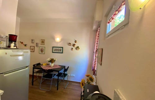 Corniglia Apartment | ARIANNA'S HOUSE full of light and sunshine in beautiful Corniglia (Cinque Terre)