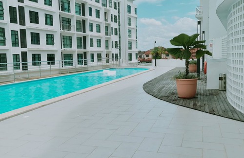 Kuching Apartment | AriHomeStay@Laticube