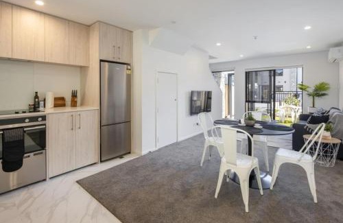 Lower Hutt House | Ariki Delight 2BR Wellington Sanctuary