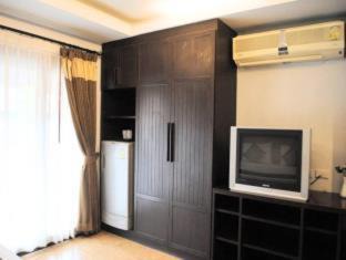 Chaweng City Center Hotel | Arina Boutique Residence