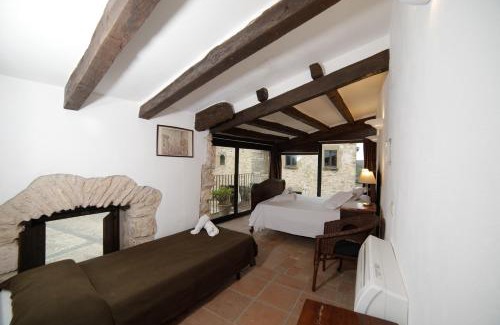 Figueroles House | Ariqus Rural Cal Roc