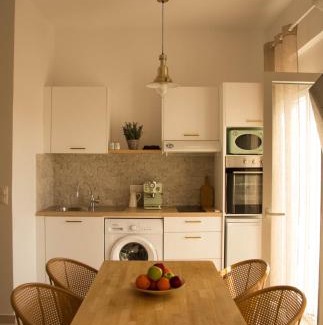 Ag. Georgios Apartment | Aristidis Apartments