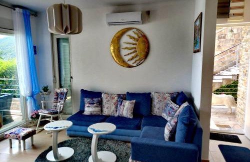 Risan Apartment | Ariya mare apartman Risan Montenegro, na plaži