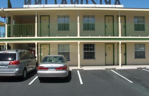 Kingman Hotel | Arizona Inn