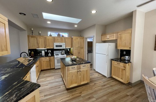 Sun City West House | Arizona Winter Getawayn2 Bdrm, 2 Bath n