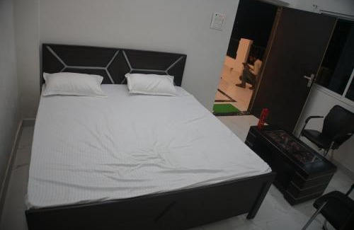 Gaya House | Arjun Guest House