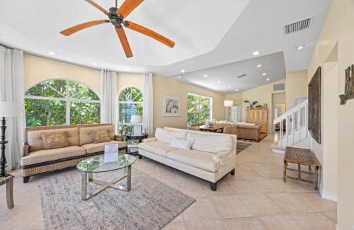 Captiva Apartment | Ark condo