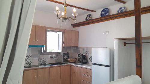 Arkasa Apartment | ArkasaSuiteAnnada4 with optional int jacuzzi