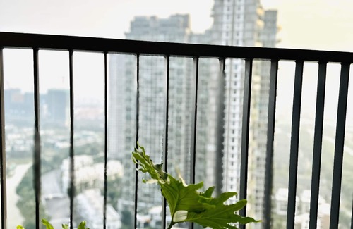 Van Giang Apartment | Armin Homes 2BR Apartment at Ecopark