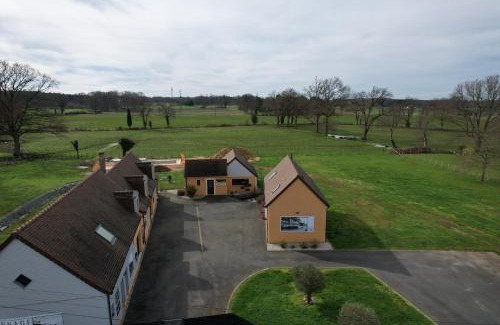 Monce-en-Belin House | Arnage Corner - Lodge - Piscine - 20pers - Rêve au Mans