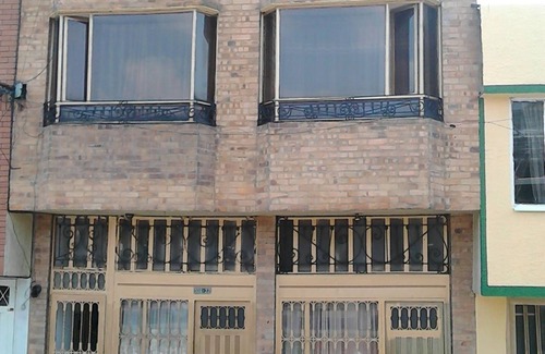 Engativa Apartment | Arriendo ap/studio Amoblado independient