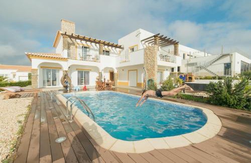 Aljezur Bed & Breakfast | Arrifana Destination Suites
